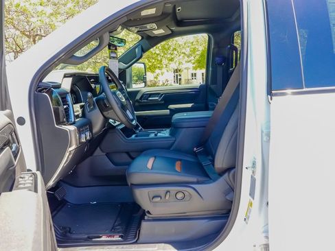 New 2026 GMC Sierra 3500 AT4 w/ AT4 Premium Plus Package AWD/4WD image 14