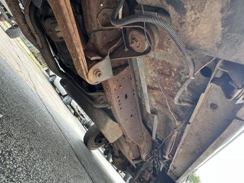Used 1987 Ford F250 4x4 Regular Cab image 13
