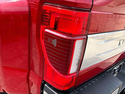 Used 2022 Ford F350 King Ranch w/ King Ranch Ultimate Package image 32