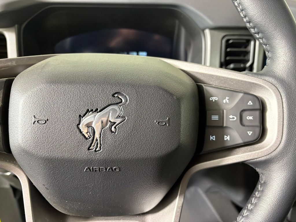 New 2025 Ford Bronco Badlands AWD/4WD image 26