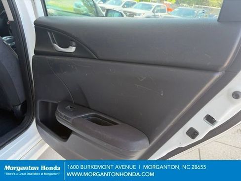 Used 2019 Honda Insight LX image 30