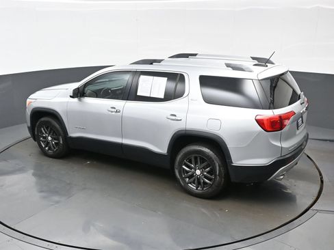 Used 2017 GMC Acadia SLT FWD image 38