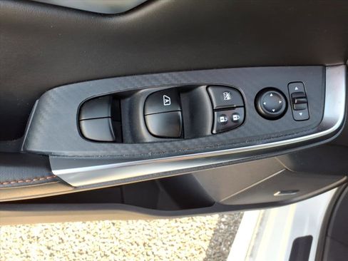 Used 2022 Nissan Sentra SR w/ Trunk Package image 25