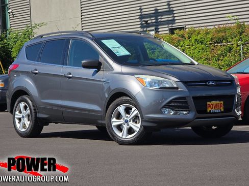 Used 2014 Ford Escape SE w/ Equipment Group 201A AWD/4WD image 1