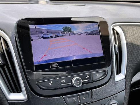 Used 2023 Chevrolet Malibu LT w/ Driver Confidence Package FWD image 21