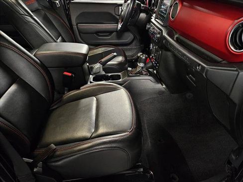 Used 2021 Jeep Wrangler Unlimited Rubicon AWD/4WD image 20