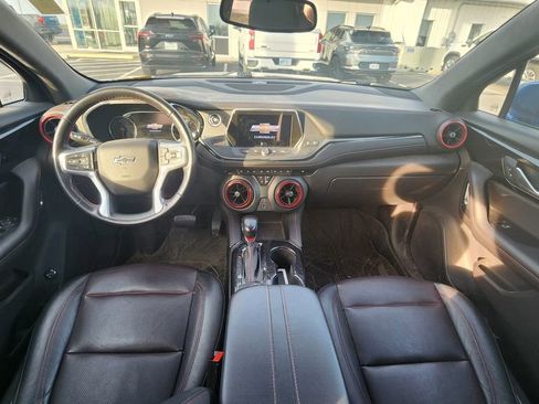 Used 2019 Chevrolet Blazer RS w/ Sun and Wheels Package image 17