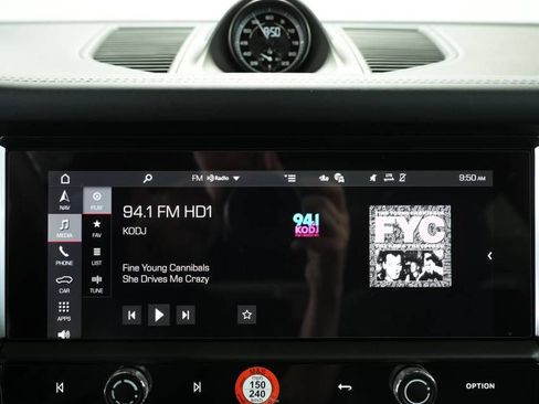 New 2026 Porsche Macan S image 18