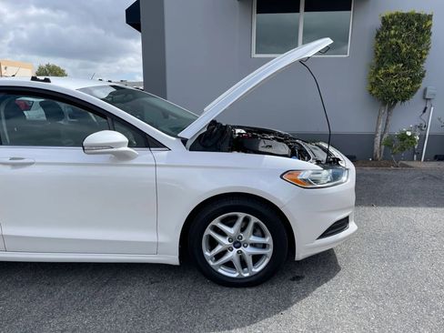 Used 2014 Ford Fusion SE image 31