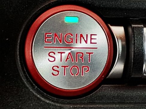 Used 2019 Ford Mustang Coupe w/ Equipment Group 101A RWD image 20