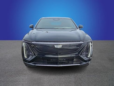 Used 2026 Cadillac Lyriq Sport RWD image 2
