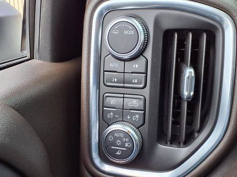 Certified 2022 GMC Sierra 3500 Denali w/ Denali Ultimate Package image 15