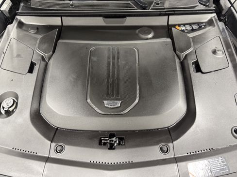 Used 2024 Cadillac Lyriq Sport w/ LPO, Floor Liner Package image 32