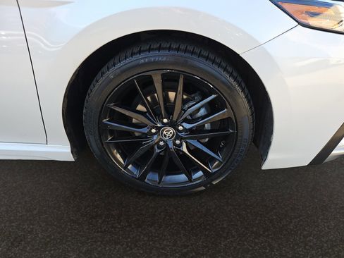 Used 2021 Toyota Camry XSE FWD image 35