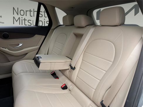 Used 2022 Mercedes-Benz GLC 300 4MATIC image 19