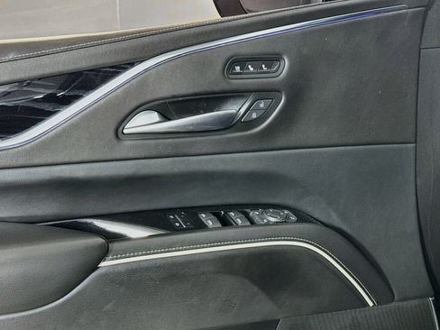 Used 2021 Cadillac Escalade Sport RWD image 24