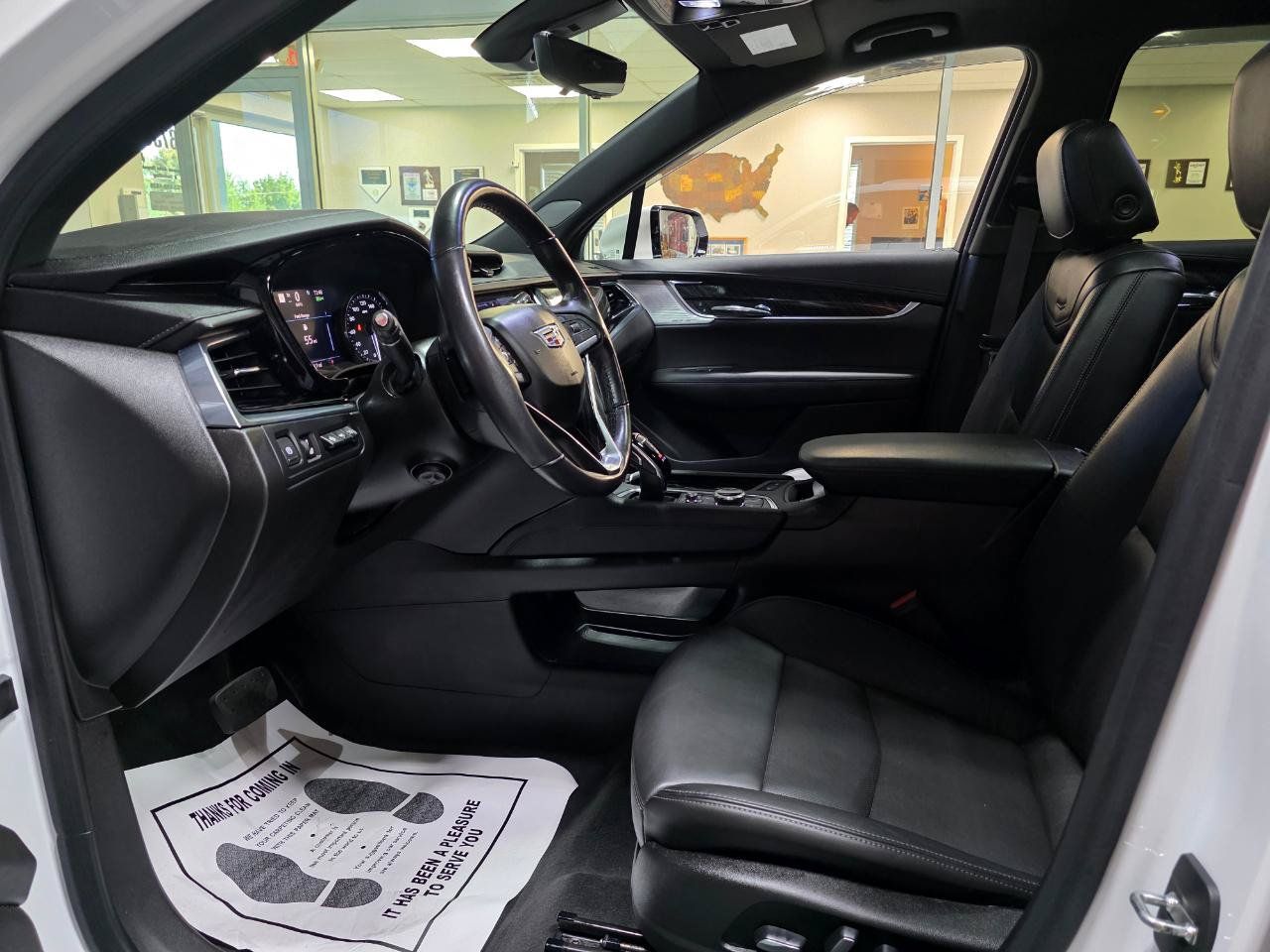 Used 2021 Cadillac XT6 Premium Luxury AWD/4WD image 12