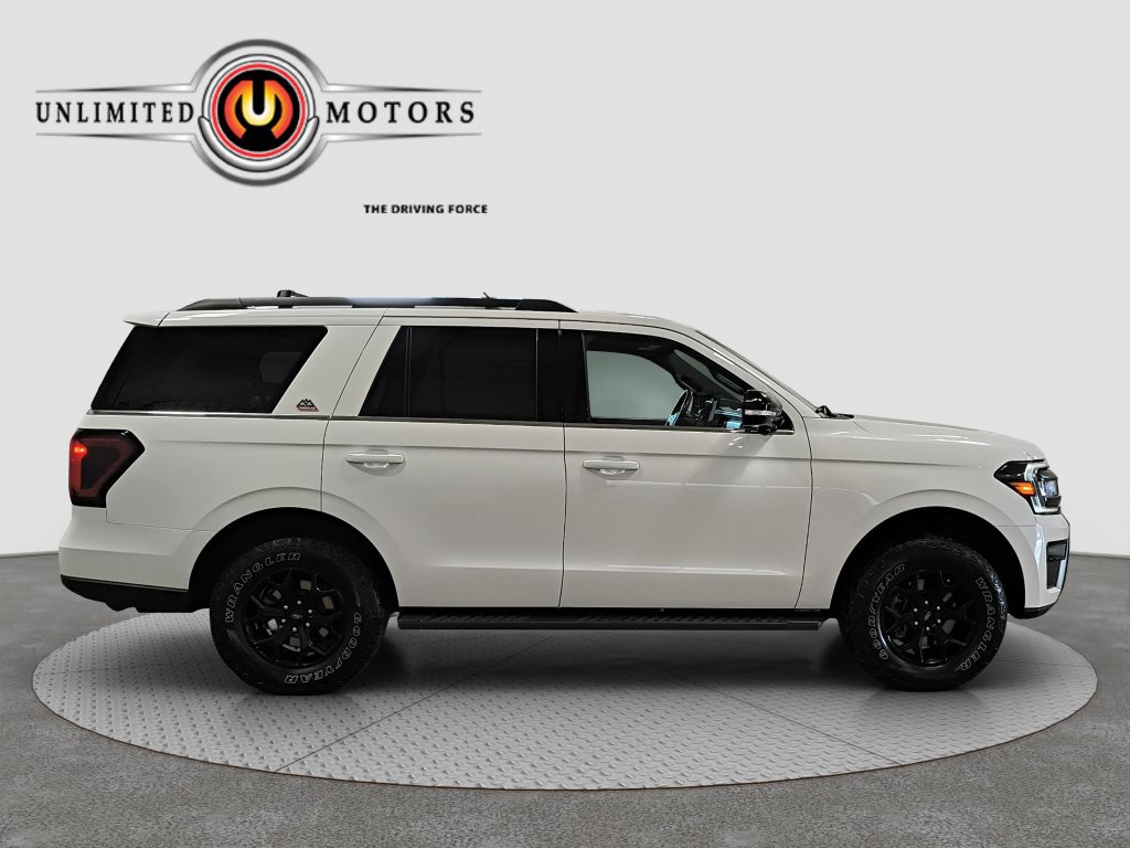 Used 2022 Ford Expedition Timberline AWD/4WD image 2