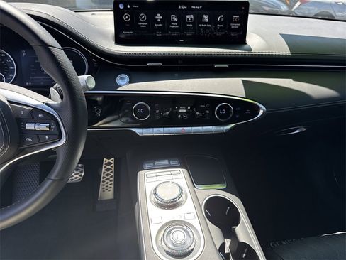 Used 2024 Genesis GV70 3.5T Sport w/ Sport Advanced Package image 28