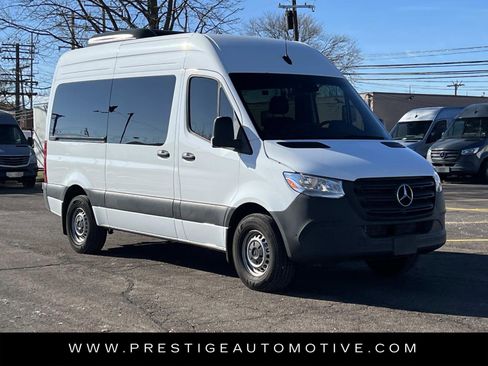 Used 2024 Mercedes-Benz Sprinter 2500 image 7