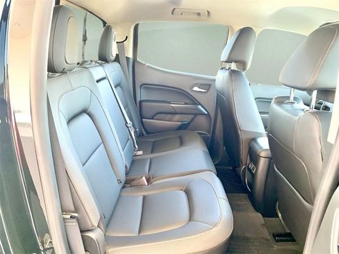 Used 2022 GMC Canyon AT4 image 24