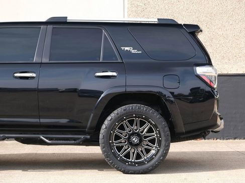 Used 2020 Toyota 4Runner TRD Off-Road Premium w/ Moonroof Package image 8