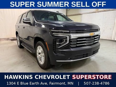 Used 2025 Chevrolet Tahoe Premier AWD/4WD image 1