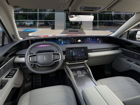 New 2026 Lincoln Nautilus Premier AWD/4WD image 9