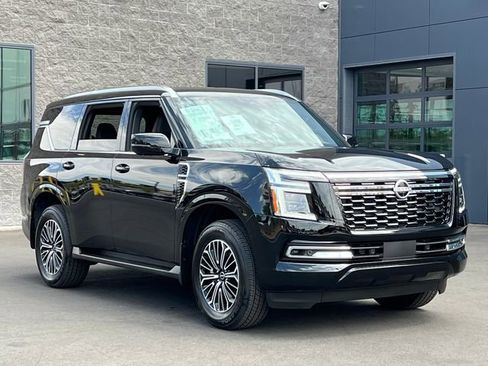 New 2026 Nissan Armada SL w/ Captain's Chari Seat Package AWD/4WD image 9