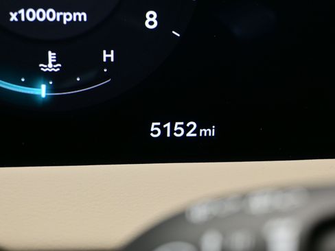 Certified 2026 Genesis GV70 3.5T Sport Prestige image 26