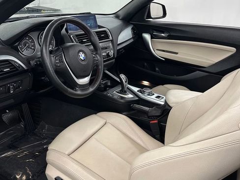 Used 2017 BMW 230i xDrive Convertible image 11
