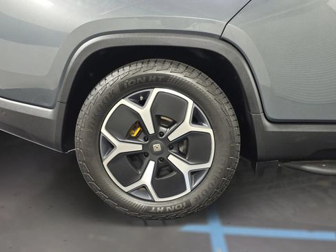 Used 2022 Rivian R1T Adventure AWD/4WD image 18