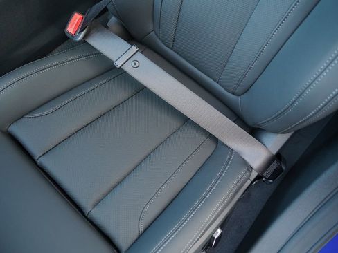 New 2026 BMW i4 eDrive40 w/ M Sport Package RWD image 11