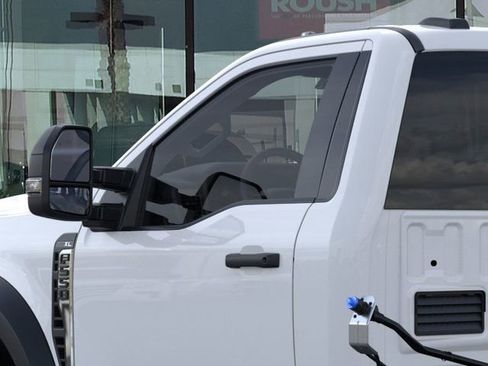 New 2025 Ford F550 4x4 Regular Cab Super Duty image 20