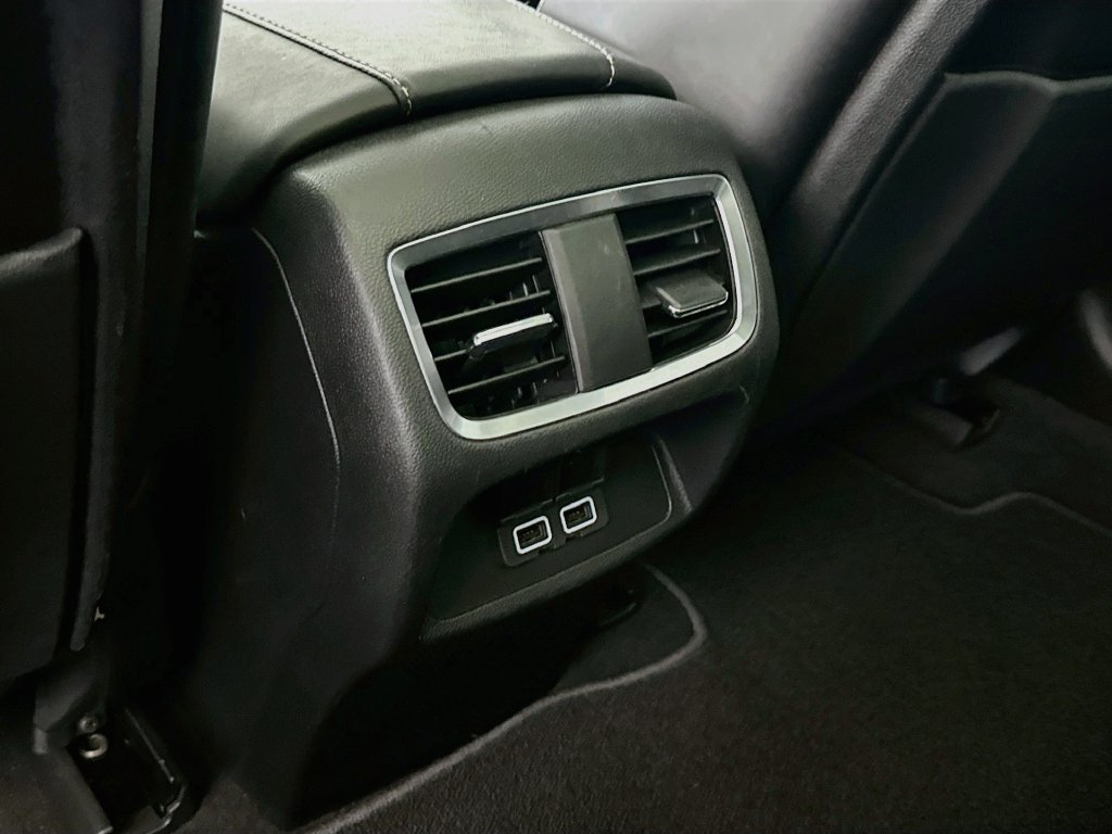 Used 2019 Acura RDX w/ Technology Package AWD/4WD image 28