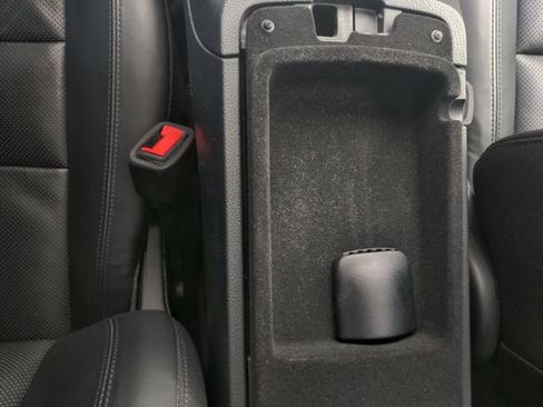 Used 2020 Jeep Grand Cherokee Limited w/ Luxury Group II image 33