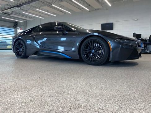 Used 2015 BMW i8 AWD/4WD image 3
