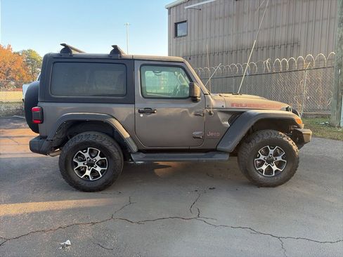 Used 2022 Jeep Wrangler Rubicon w/ LED Lighting Group image 8