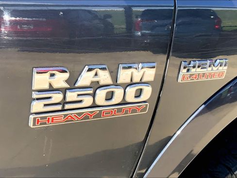 Used 2016 RAM 2500 Power Wagon Laramie AWD/4WD image 9