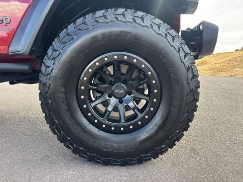 Used 2021 Jeep Wrangler Unlimited Sport AWD/4WD image 34