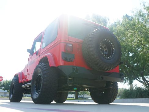 Used 1994 Jeep Wrangler SE image 10