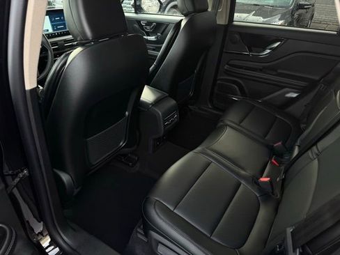 New 2026 Lincoln Corsair Premiere image 25