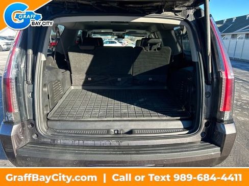 Used 2017 Cadillac Escalade ESV Luxury image 23