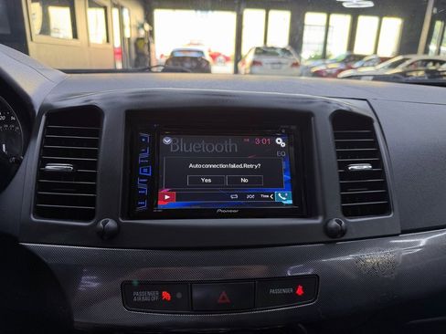 Used 2010 Mitsubishi Lancer Evolution SE image 29