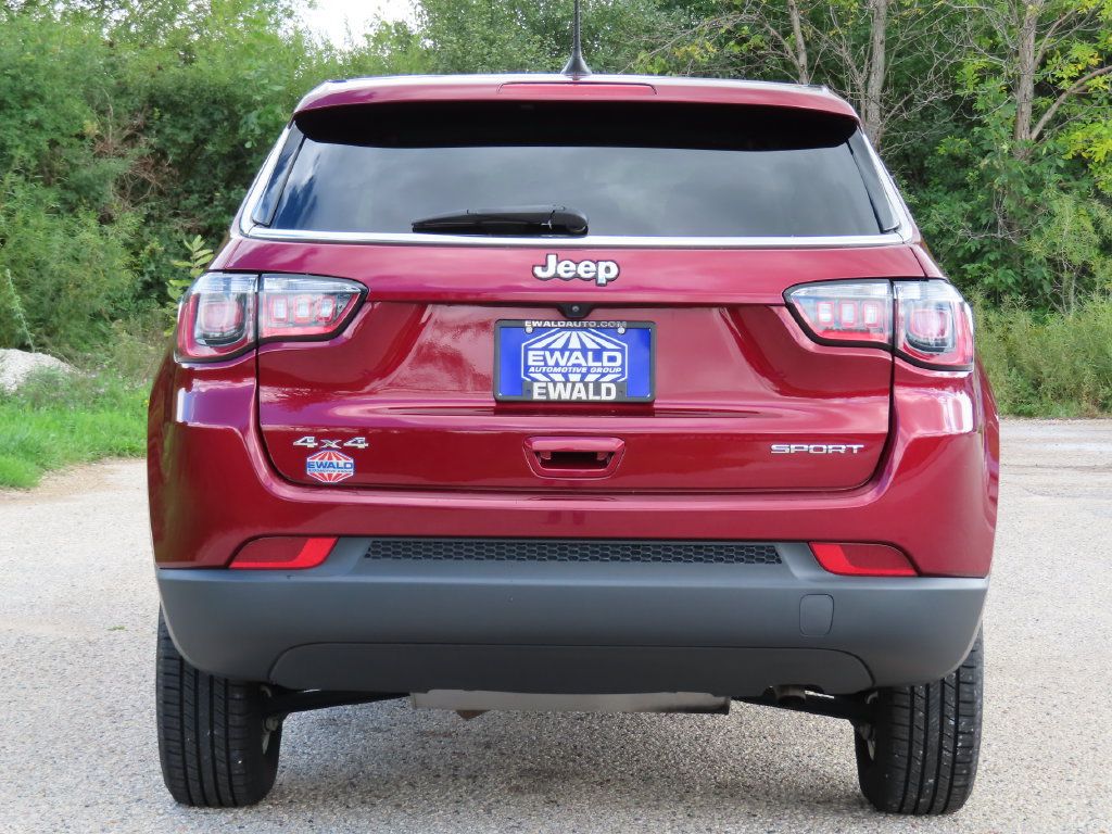 Certified 2022 Jeep Compass Sport AWD/4WD image 14