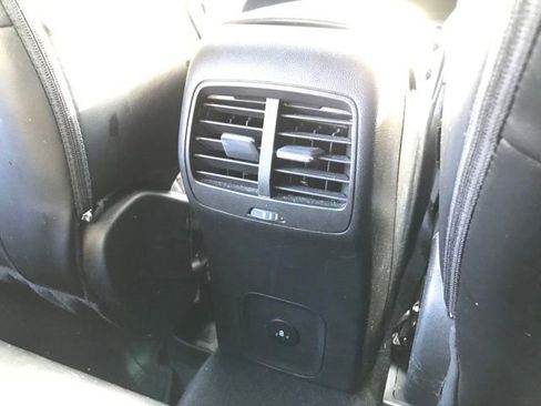 Used 2024 Ford Escape ST-Line image 19