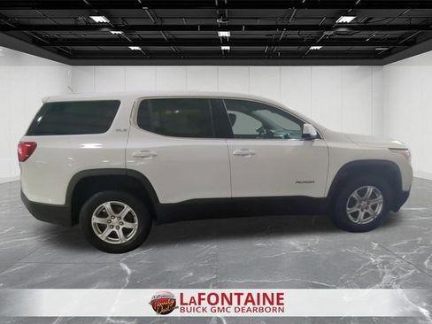 Used 2018 GMC Acadia SLE w/ LPO, Floor Liner Package image 9