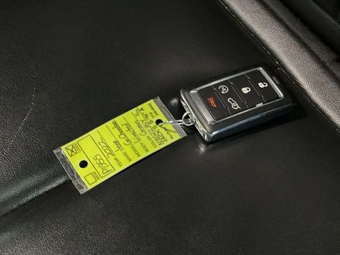 Used 2022 Jeep Grand Cherokee L Limited image 19