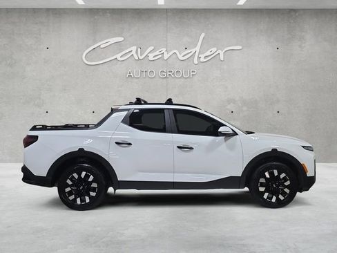 Used 2025 Hyundai Santa Cruz SEL image 17