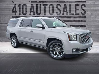 Used 2020 GMC Yukon XL Denali w/ Denali Premium Package